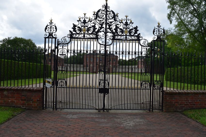 Closeup of Tryon Palace gate